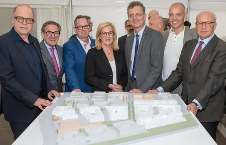 Feierliche Vorstellung der neuen Quartiers-Dachmarke © BAUWERT AG / Maren Schulz