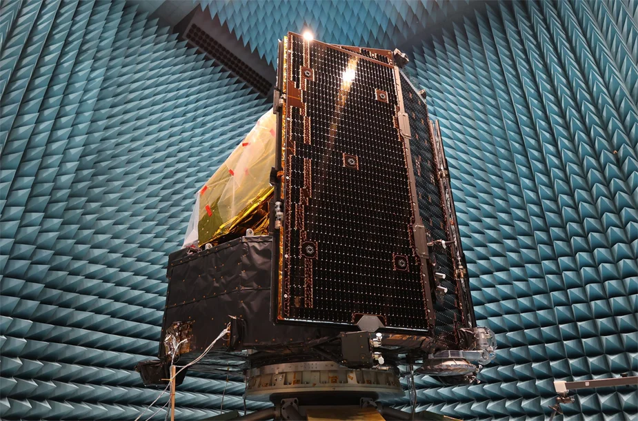 Scientific equipment in a room with foam spikes on the walls