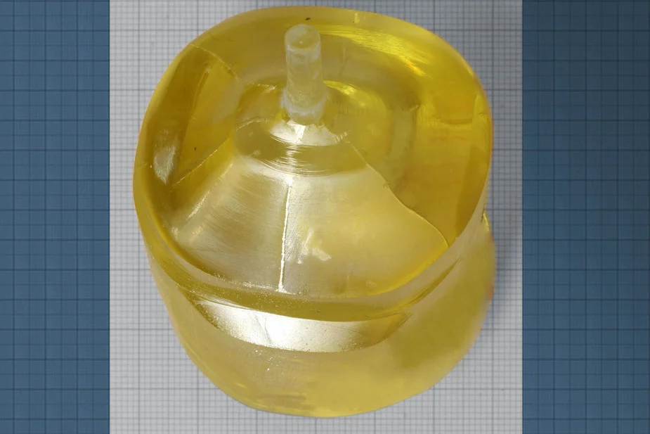 Semi-insulating β-Ga₂O₃ single crystal with a diameter of 2 inches © IKZ